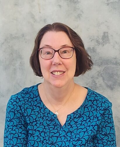 Cindy Ahern headshot